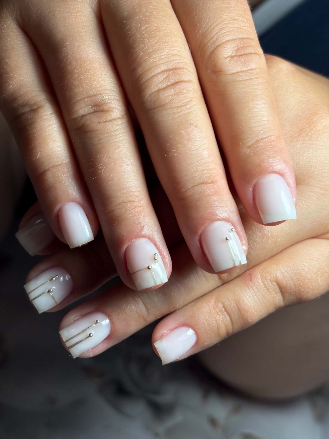 White nail design by @madalinavlas