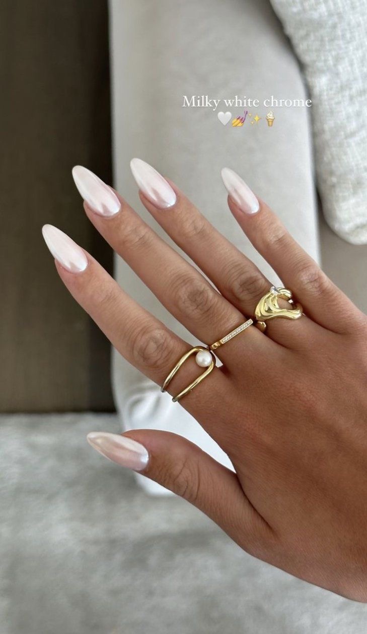 Square glitter French nail design by Sophie Chevalier